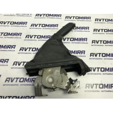 Ручка ручного тормоза Opel Corsa D 2006-2014 13255754